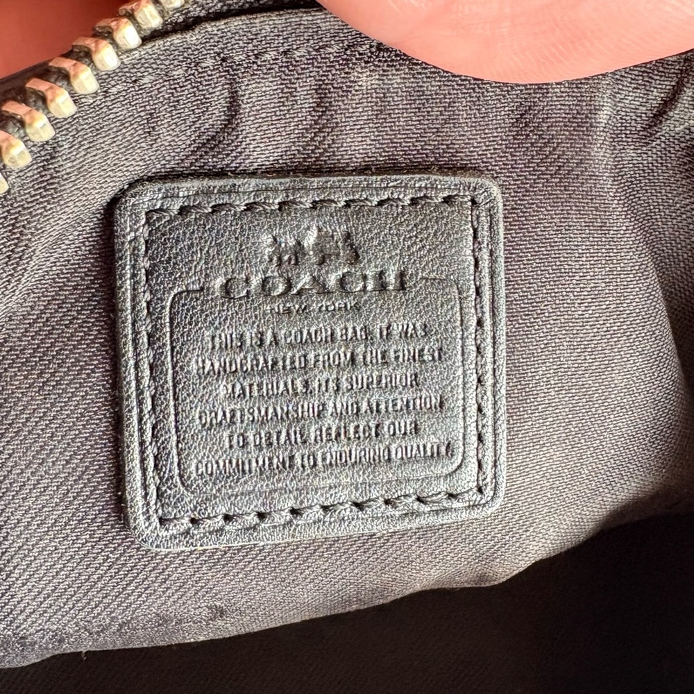 Coach Coachella Hawk Feather Cosmetic Case 2015 - Picture 7 of 13